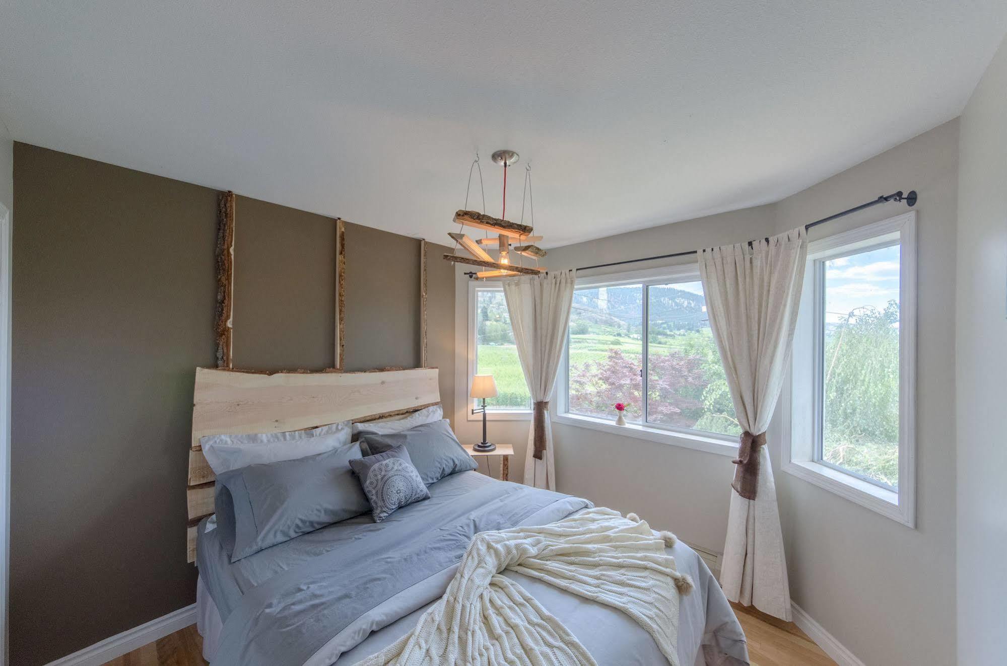 Ok Whistle Stop Bed & Breakfast 彭蒂克顿 外观 照片